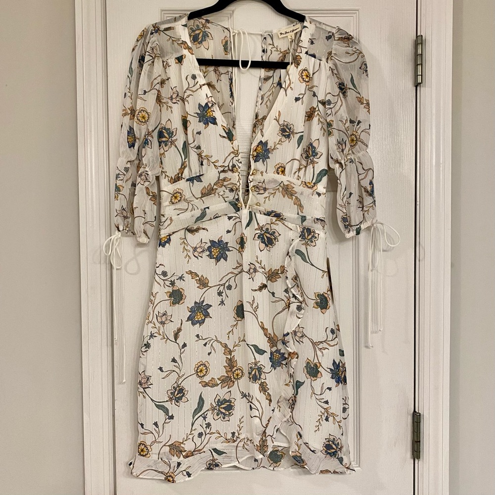 NWT For Love or Lemons x Neiman Marcus, Gorgeous Detailed Dress Size Small